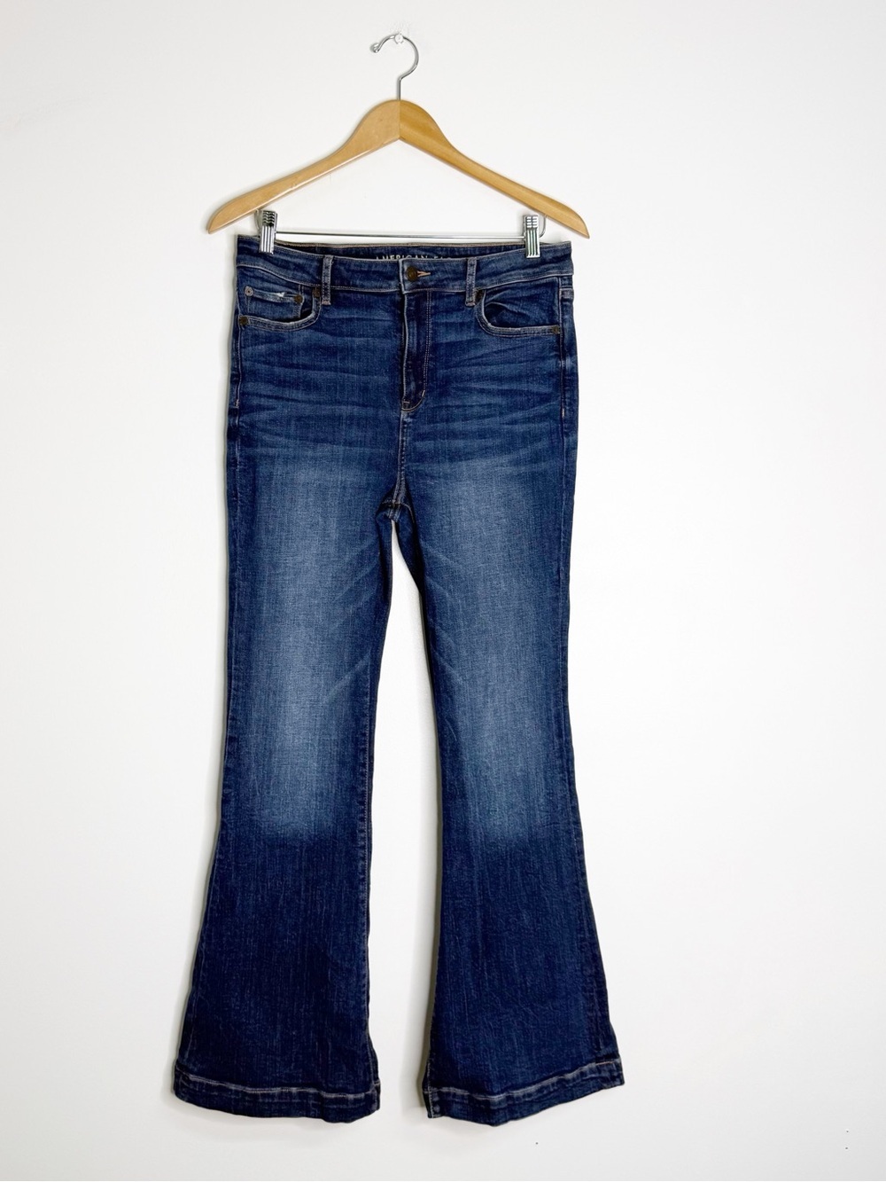 American Eagle Super High Rise Flare Jeans Women’s 10R Stretch Dark Wash